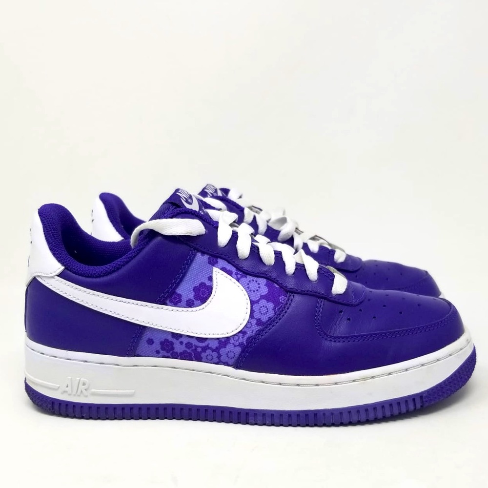 Nike Women’s Air Force 1 Low  '07 'Varsity Purple' Sneakers Size 7.5